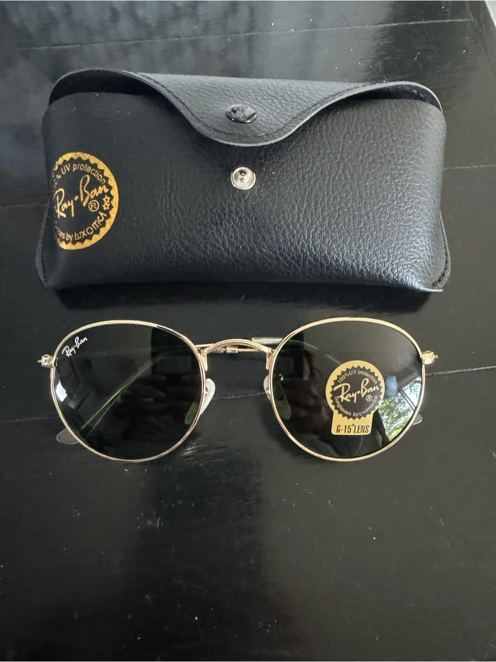Ray-Ban Gold Frame Sunglasses with Green Lenses and Tortoiseshell Tips